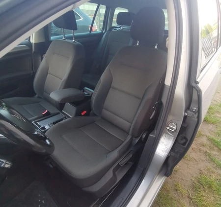 Volkswagen Golf cena 38600 przebieg: 208000, rok produkcji 2015 z Marki małe 596